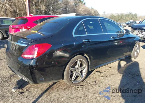 2017 Mercedes-Benz C 300 Sport 4Matic из США, поврежденный, VIN WDDWF4KB2HR232045